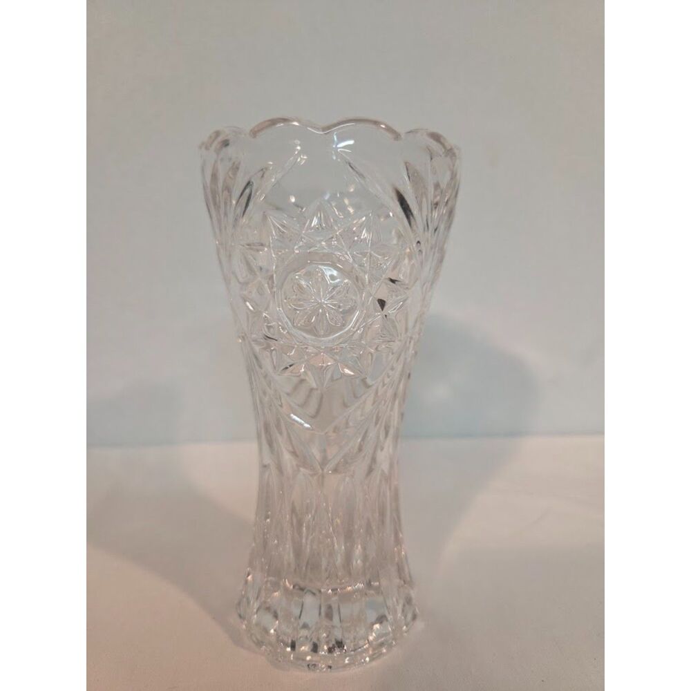 Vintage Cut Crystal Vase Starburst Floral Pattern Clear Glass 8”